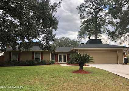 4203 St Francis Cir Jacksonville, FL 32210