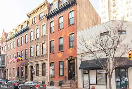 1903 Spruce St #2C Philadelphia, PA 19103