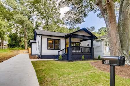 509 Holly St NW Atlanta, GA 30318
