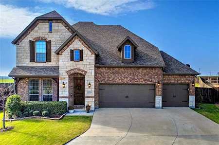 1916 Peggy's Cove Van Alstyne, TX 75495