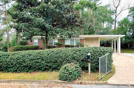 1226 Buckingham Dr Tallahassee, FL 32308