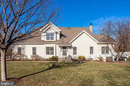 20033 Valhalla Square Ashburn, VA 20147