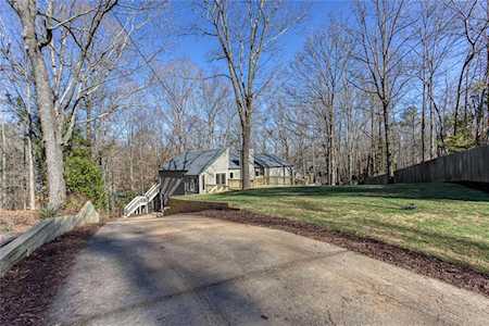 1241 Laurel Summit Dr SE Smyrna, GA 30082