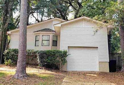 4468 Bayshore Circle Tallahassee, FL 32309
