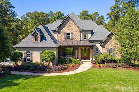 6037 Valencia Court Raleigh, NC 27614