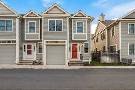 201 Main St #34 Woburn, MA 01801