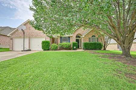 2017 Perry Drive Mansfield, TX 76063