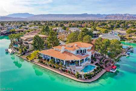 2937 Coast Line Ct Las Vegas, NV 89117