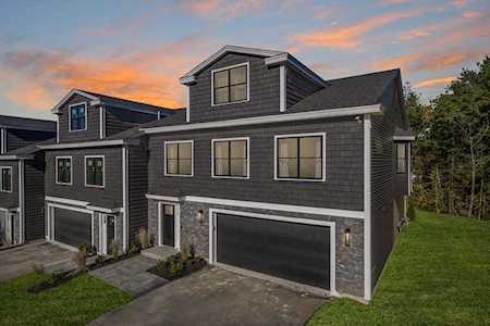 97 N Main St #5 Middleton, MA 01949