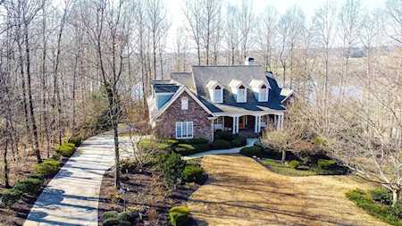 425 Lakeshore Dr Monroe, GA 30655