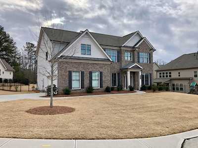 611 Hunters Grove Ct Sugar Hill, GA 30518