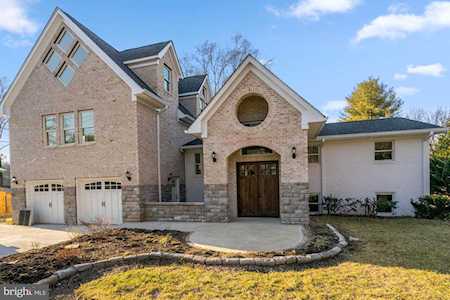 2034 Greenwich St Falls Church, VA 22043