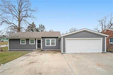 800 N 82nd St Kansas City, KS 66112