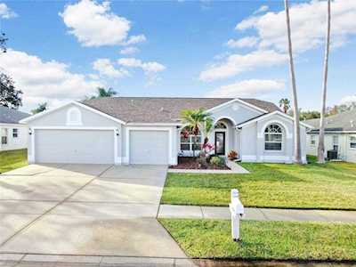 1625 Broken Branch Dr Wesley Chapel, FL 33543