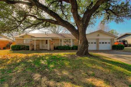 6913 Wycliff Street Fort Worth, TX 76116