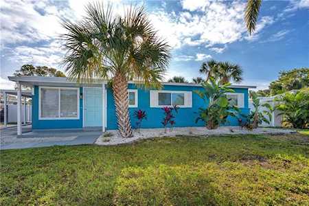 327 39th Ave St Pete Beach, FL 33706