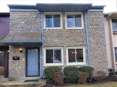 2955 Six Mile Ln Louisville, KY 40220