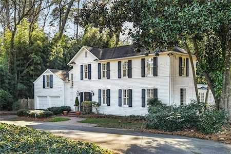 100 W Brookhaven Dr NE Atlanta, GA 30319