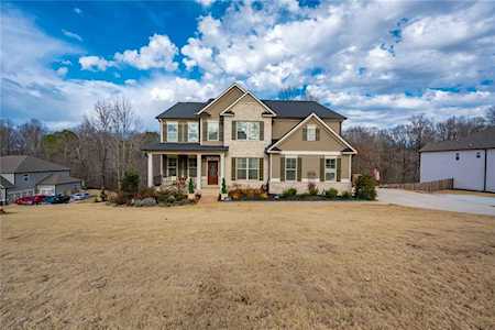 8360 Gannon Trl Gainesville, GA 30506