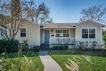 742 40th Ave NE St Petersburg, FL 33703