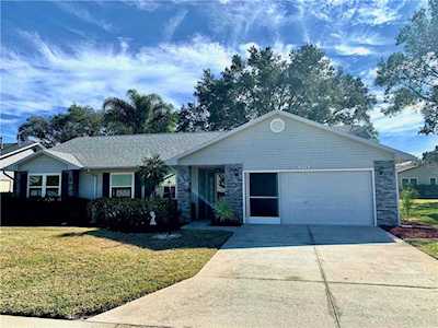 25916 Newcombe CIRCLE Leesburg, FL 34748