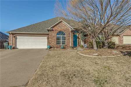 749 Gallant Fox Ct Edmond, OK 73025