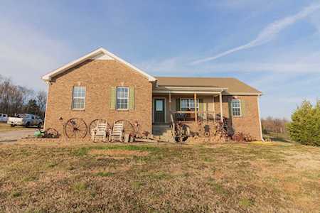 4975 Minnis Rd Springfield, TN 37172