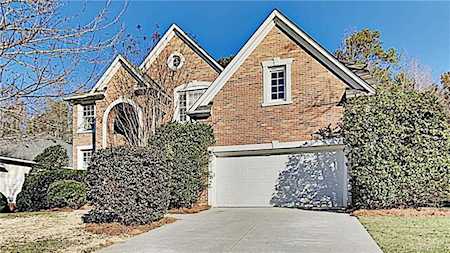 10001 Devonshire Dr Huntersville, NC 28078