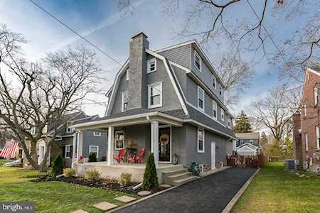 146 Rockland Rd Havertown, PA 19083