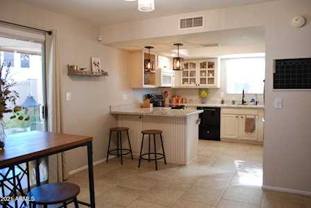 4731 W Continental Drive Glendale, AZ 85308