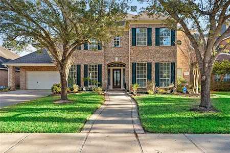 2915 Covebrook Dr Pearland, TX 77584