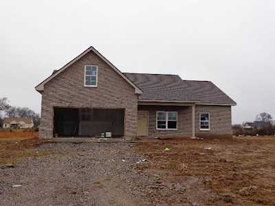 1322 Summer Station Dr Chapel Hill, TN 37034