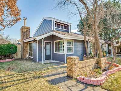 609 Hunters Glen Street Lewisville, TX 75067