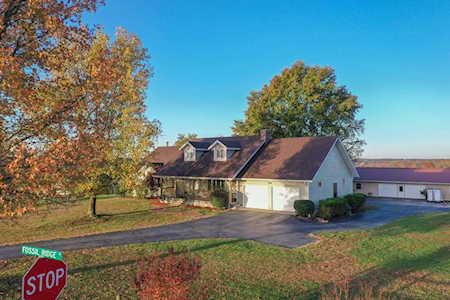 27 Fossil Ridge Ln Billings, MO 65610
