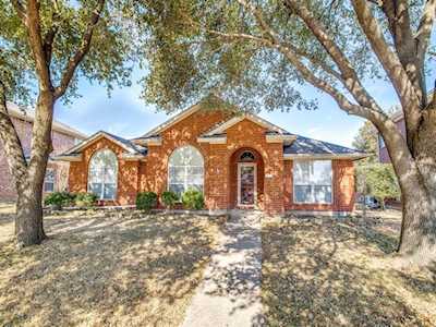 1021 Mark Twain Drive Allen, TX 75002