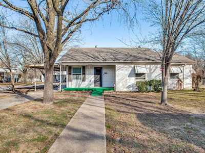 4315 Jerry Lane Haltom City, TX 76117