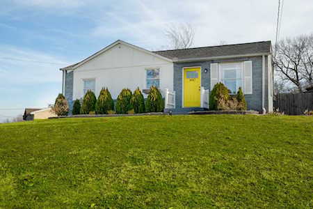 1447 Dolan Rd Nashville, TN 37218
