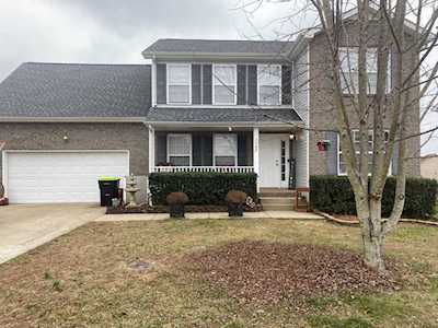 3403 Silty Ct Clarksville, TN 37042