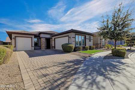 4899 S Moccasin Trail Gilbert, AZ 85298