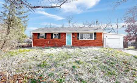 2692 Quincy Court Lexington, KY 40517