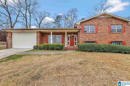 7136 Pine Tree Ln Fairfield, AL 35064