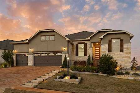 208 Vista Village CV Lakeway, TX 78738