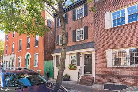 403 S 12th St Philadelphia, PA 19147