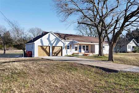 1114 N Oak Street Leonard, TX 75452