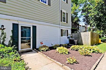 1457 Chatham Ct Crofton, MD 21114