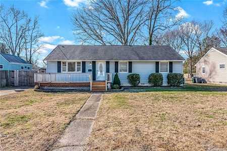 307 Winchester Dr Hampton, VA 23666