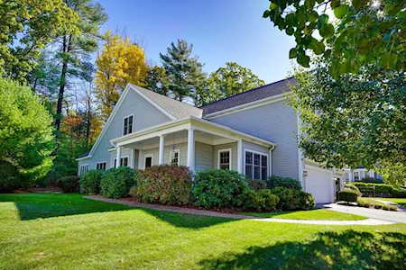 6 Hummock Way #40 Hudson, MA 01749