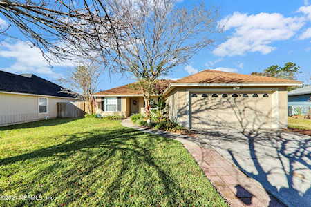 584 Prindle Dr Jacksonville, FL 32225