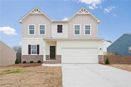 302 Pescara Ct Cartersville, GA 30120