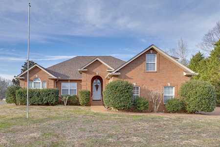 1434 Gray Fox Ln Spring Hill, TN 37174